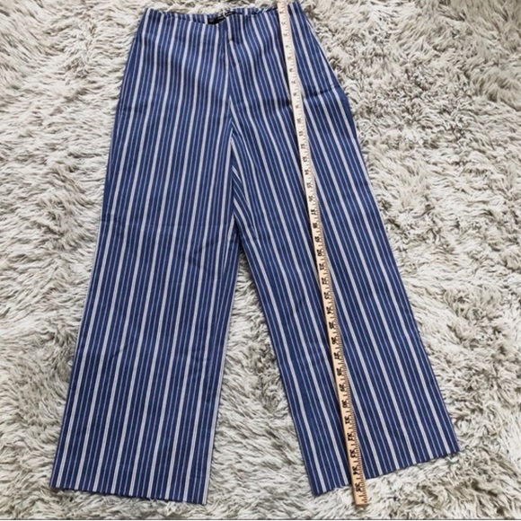 Zara Blue & White Striped Cropped Trousers (never worn) - Picture 9 of 10